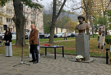 Фото к 2026 год, объявленный Президентом Российской Федерации Годом единства народов России, призван подчеркнуть значимость сохранения межнационального и межрелигиозного мира и согласия, укрепления взаимного уважения и развития межкультурного диалога.